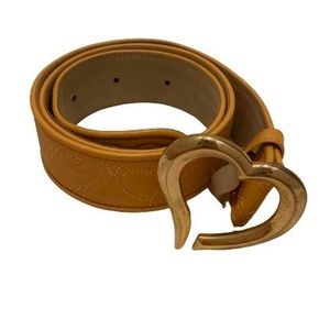 Vintage escada heart belt in yellow size 38